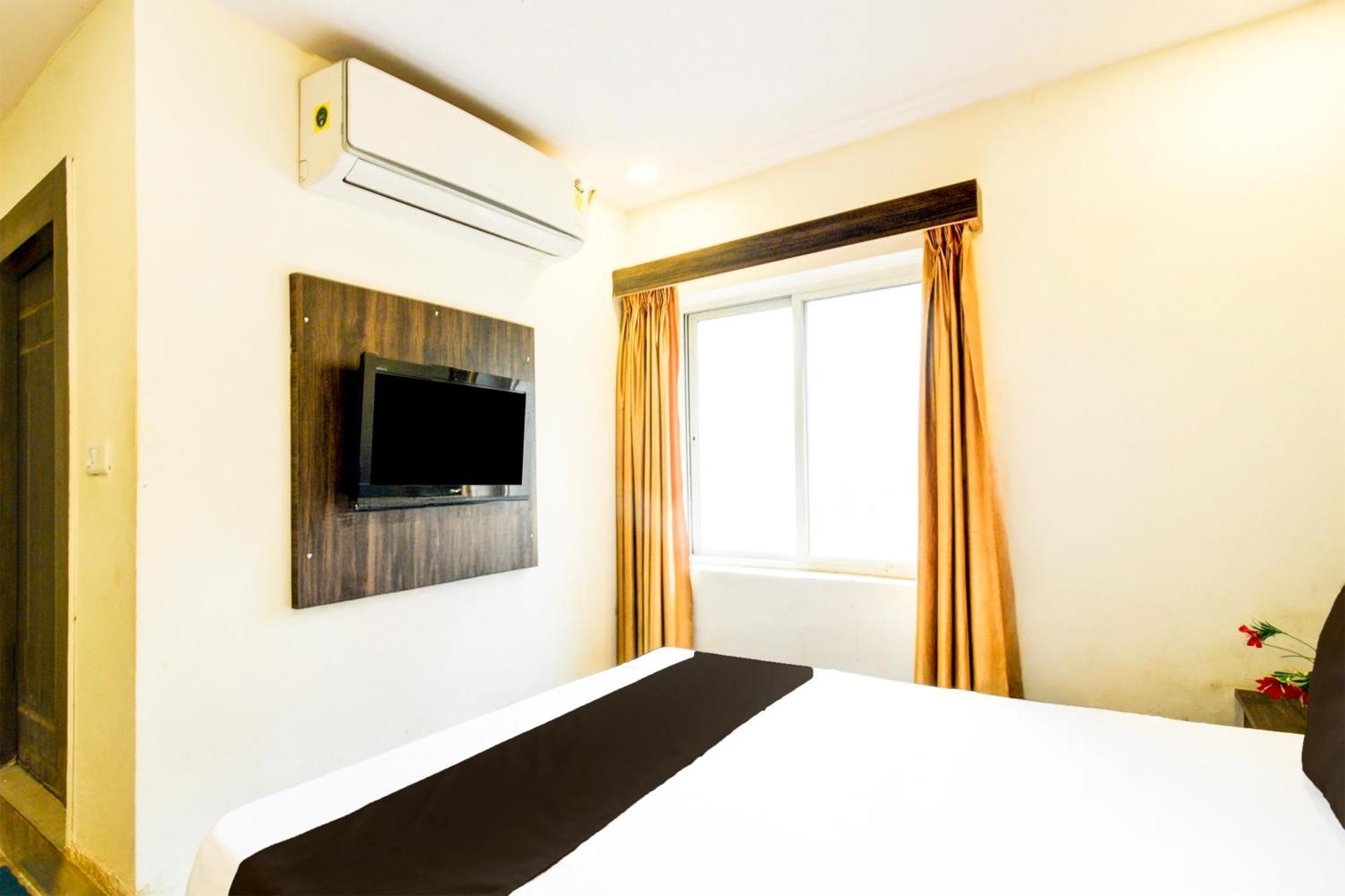 Hotel O Asian Residency Hyderabad Exterior foto