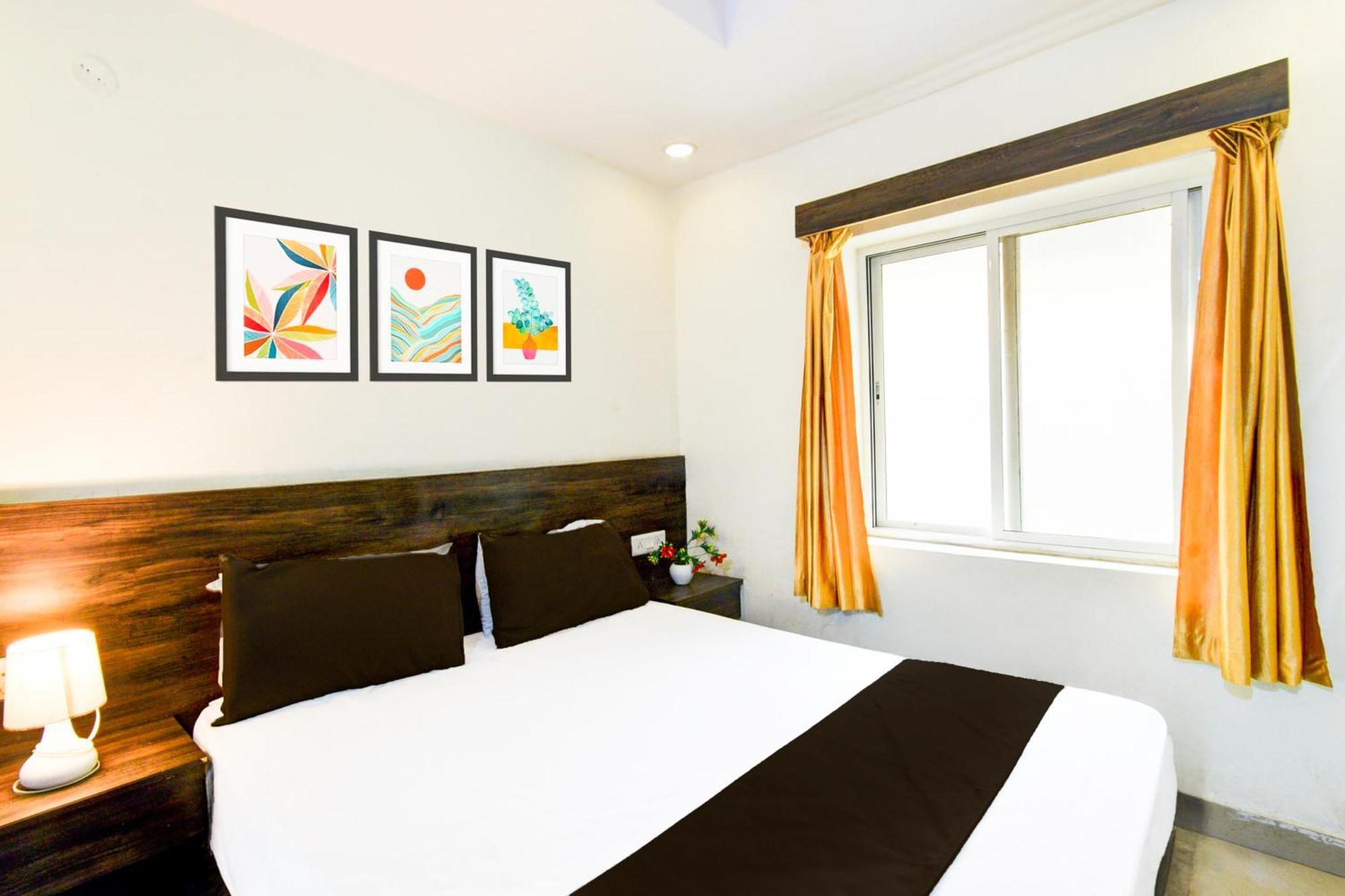 Hotel O Asian Residency Hyderabad Exterior foto
